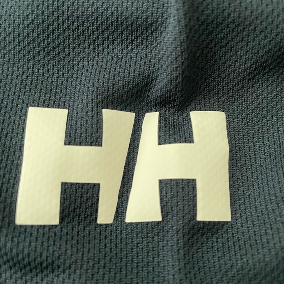 ✨SOLD✨ Helly Hansen tech tshirt XS - Picture 7 of 7